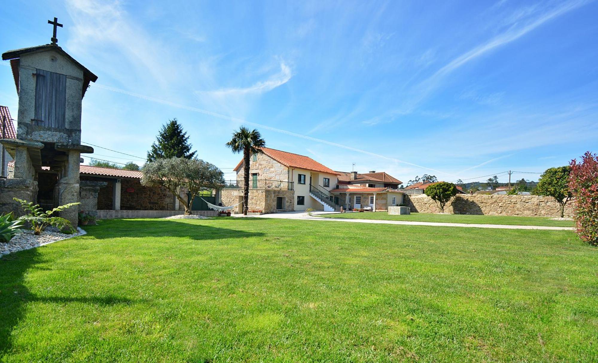 Galihost - Casa Con Enorme Jardin En Cambados Villa Kültér fotó