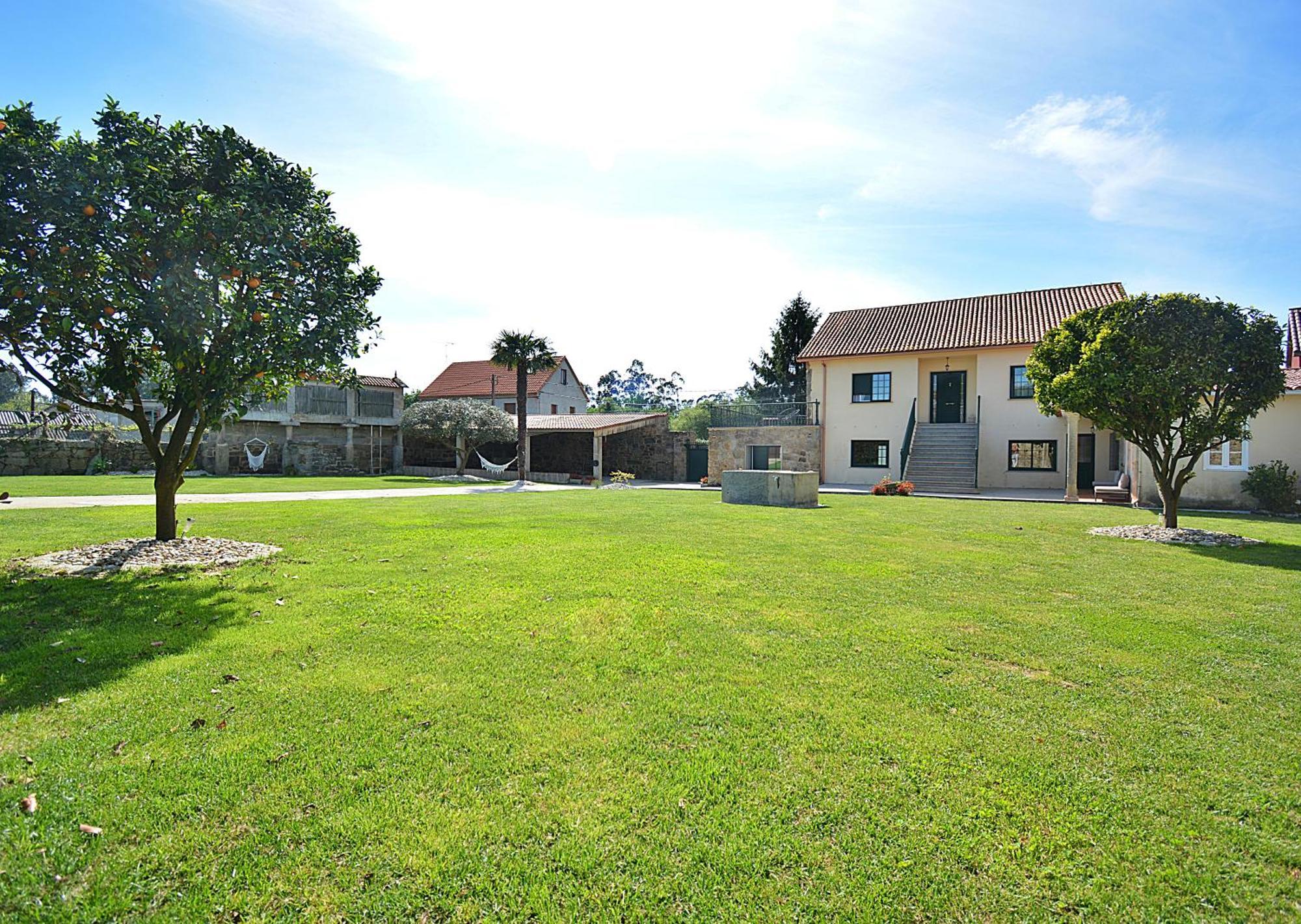 Galihost - Casa Con Enorme Jardin En Cambados Villa Kültér fotó